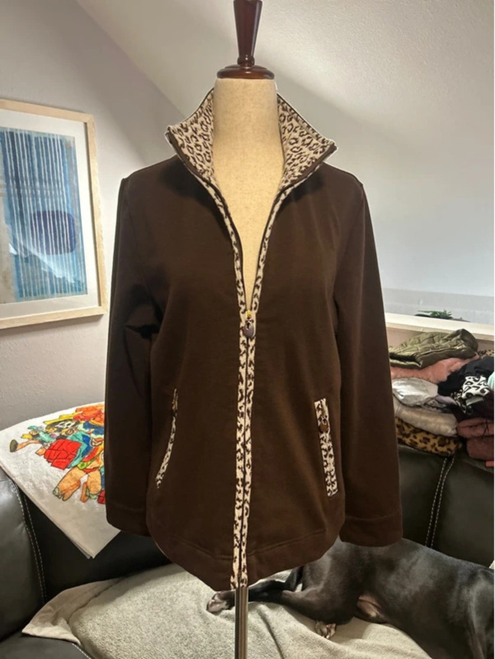 Full zip jacket with print around zippers